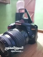  4 كاميرا نيكون 3300