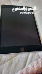  1 iPad mini 4 generation 128 Gb MINT condition