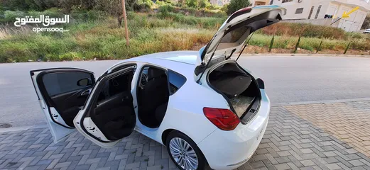  9 أوبل أسترا ( J ) موديل 2013 تسير 2016 ، بوضع الشركة