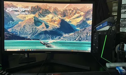  4 Samsung FG73 LED 24′′ Curved 1ms 144Hz Gaming