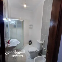  15 شقه مفروشه غرفتين في خلدا مكيفه
