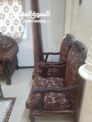  7 غرفه نوم وطقم كنب للبيع