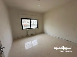  8 شقه غير مفروشه للأيجار في عبدون ( Property 41028 ) سنوي فقط