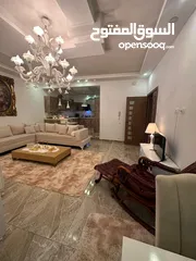  9 شقة ارضية للبيع ماشاء الله حجم كبيرة في مدينة طرابلس منطقة السراج شارع متفرع من شارع البغدادي