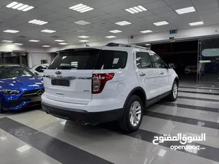  7 Ford Explorer 2015  170,000km