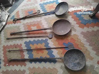  28 مجموعه مميزه من التحف