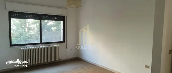  5 في أرقى مناطق الشميساني شقة مميزة طابق أول 180م بسعر مميز / ref 9505