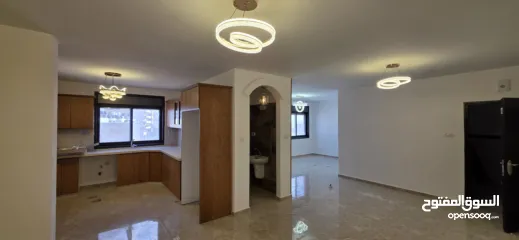  2 شقة 160 متر للبيع مقابل ديوان الموظفين