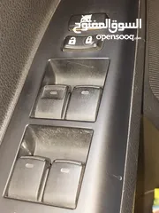  19 لكزس CT 200  فحص كامل بطارية مركزية تحت الكفالة