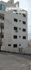  3 شقة أرضية مميزة مع تراس خارجي واسع للبيع في شفا بدران