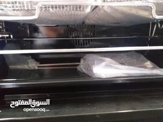  4 غاز ايطالي تجميع مصري نوع هونداي 90سم استيل مع شعله وشوايه فل سيفتي مع مروحة توزيع ومروحة تبريد