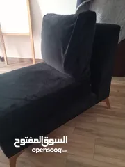  1 كنبه لون اسود تفصيل