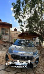  6 كيا سبورتاج جي تي لاين ماطور 2000