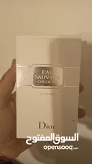  26 عطور جديده بتغليف شركتها للبيع وبعضها مستخدم منه أو مأخوذ منه تقسيمات