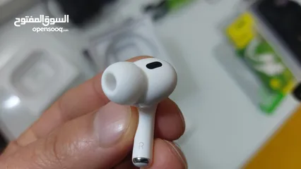  21 سماعة airpods G2 الاصدار التانى سيمى اوريجينال لسماعة apple  يعنى نسخه طبق الاصل من سماعة ابل