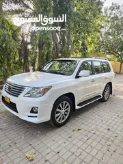  2 لكزس LX 570 وكاله بهوان 2011 الفول اوبشن بدون حوادث