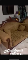  3 طقم كنب مستعمل بحاله جيدة
