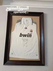  1 بلوزه مدريد موسم 2008-2009 موقعه من راؤول ولاعبين مدريد لون ابيض من اديدس