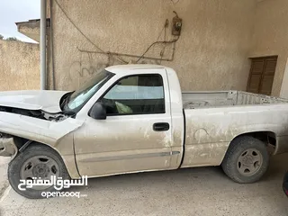  3 GMC موديل 2006