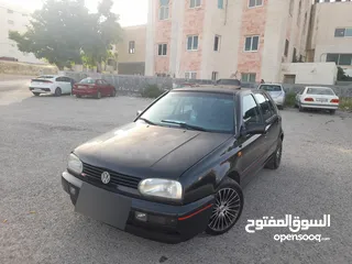 7 جولف موديل 1994 ماتور 1600 فتحة سنتر اصلي بور  جهاز انذار  شصيات نظاف