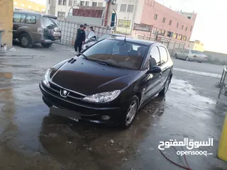  5 للبيع المستعجل بيجو 206 موديل 2007 فحص 7 جيد لون اسود