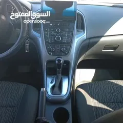  8 أوبل استرا 2017 J  بنزين , أوتوماتيك   وارد الوكالة بحالة ممتازة