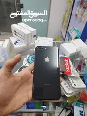 1 iphone 8 plus مستخدم