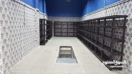  2 رفوف بلاستيك لتجهيز المحلات الكبيرة والصغيرة