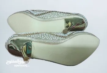  2 هيلز سواريه ذهبي في فضي Silver and gold Shimmer Synthetic Comfortable and Stylish Wedding Heels