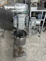  1 ماكينة حمص طنجره ستايلس ستيل شغاله مية بالمية فحص ماتور 3 حصان ماكنة طحن حمص ماكنة مثومة