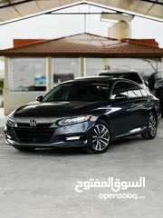 1 هوندا اكورد 2020 فحص كامل  ممكن البيع مجمرك او حرة