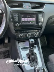  11 سكودا اوكتافيا صالون فحص نخب