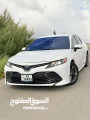  2 تويوتا كامري 2018 لون ابيض للاجار يومي اسبوعي شهري اعراس
