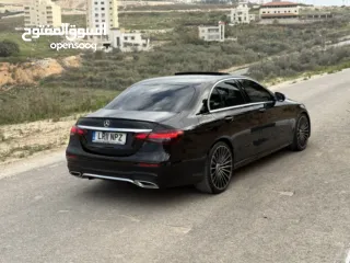  3 Mercedes benz E200 بحالة الوكالة AMG