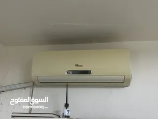  1 مكيف حامي بارد وكالهه حرققق
