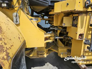  15 لودر كاتربلر 966H بحالة ممتازة للبيع بسعر مغري