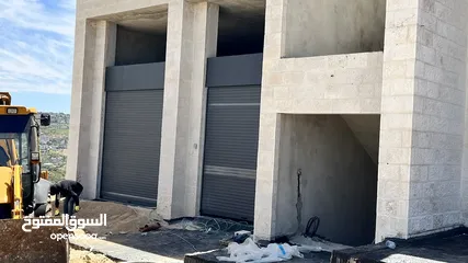  8 مخزن للإيجار