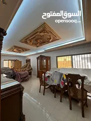  29 فيلا للبيع