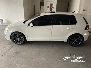  5 GOLF GTI 2012 سعر 19,000ممتاز جداً