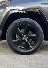  10 TOYOTA RAV4 HYBRID 2020 XSE AWD