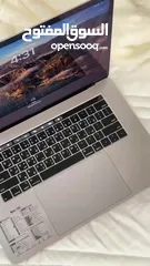  4 للبيع Macbook bro 2018