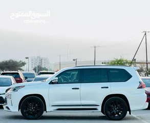  2 لكزس LX570 2019 خليجي بلاك اديشن للبيع فقط