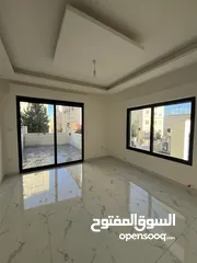  16 شقة مميزه في ضاحية الياسمين بتشطيب مميز