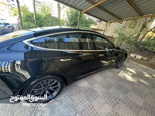  8 تيسلا 3  standard pluse  2020 بسعر 18250  دينار؛ فحص الوكالة ، وتأمين شامل لمدة سنة