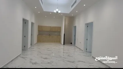  9 للبيع فلتين متجاورتين جدد في الرمثا الشارقة