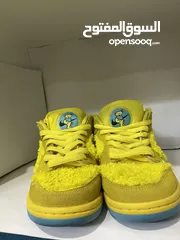 1 Nike Dunk Low SB X Grateful Dead Yellow Bear  - Size 7 CJ5378-700