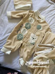  4 ملابس لحديث الولاده لغايه سنه للبيع  شتوي و ربيعي