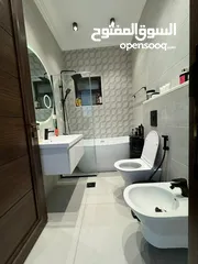  14 شقة 3 غرف نوم فخمة في دير غبار ( Property 37036 )-175011841