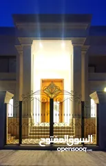  1 قصر فاخر للبيع في عبدون
