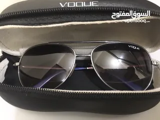  3 نظارة VOGUE الشمسية الأصلية مقاس 55 السعر 2800  مناسبة حريمي و رجالي